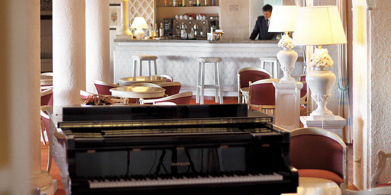 Hotel Grand Smeraldo Baja Sardinia